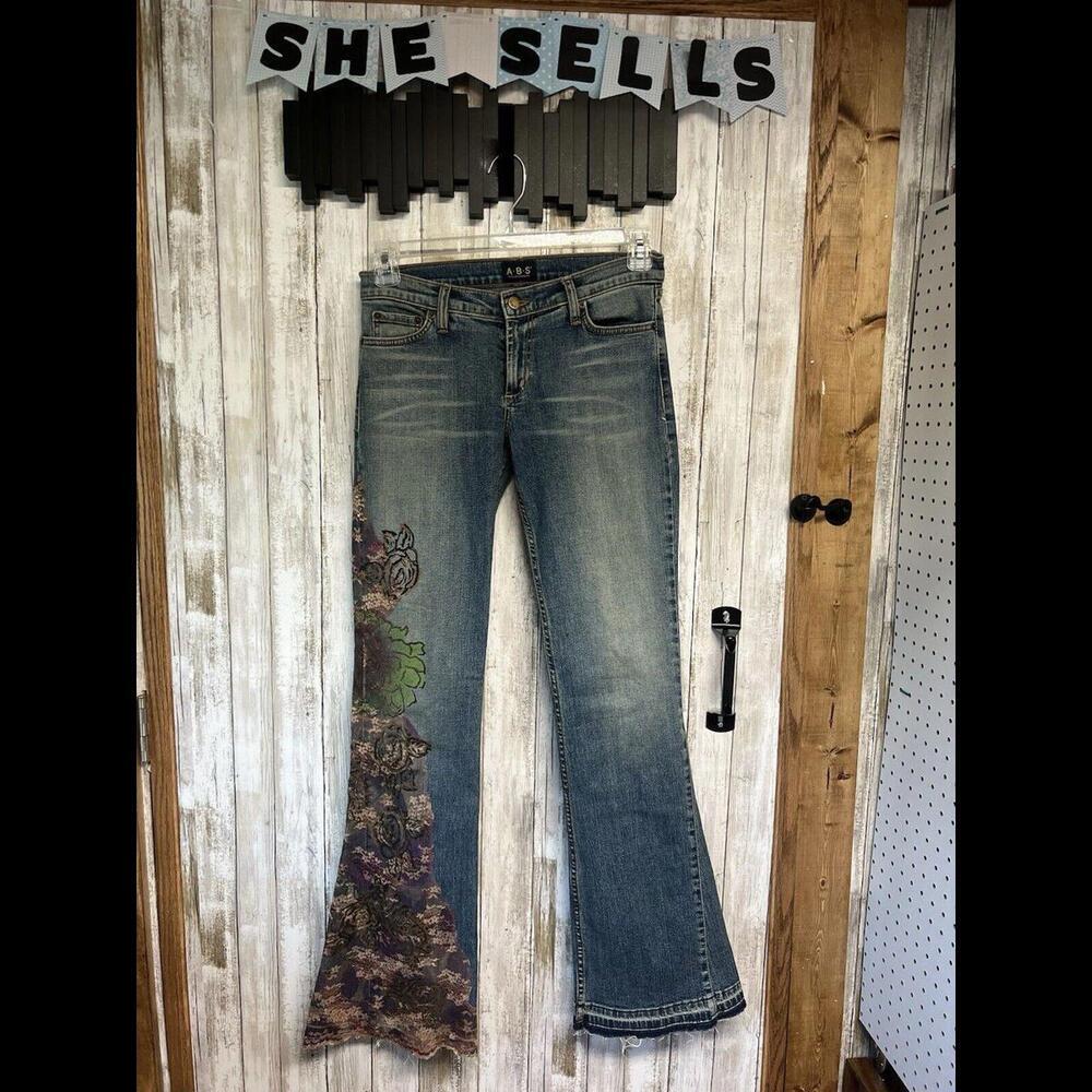 Women's ABS by Allen Schwartz Floral‎ & Gold Lace Flare Jeans Size 29 Y2K Vtg